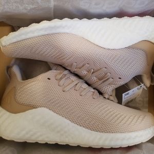 Adidas Alphaboost